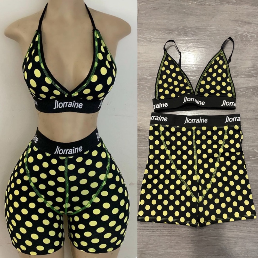 Custom designed 2pc set